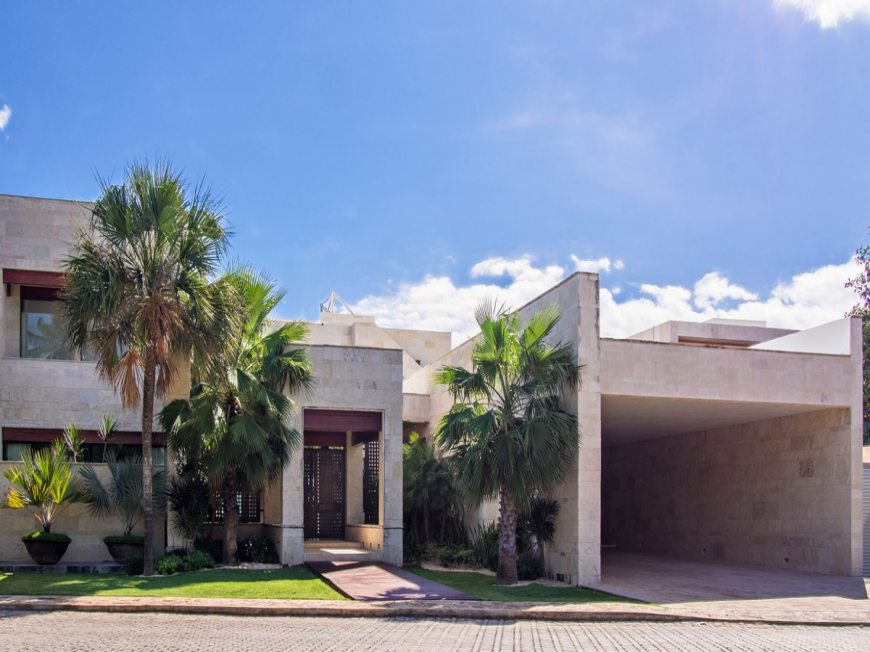 Properties for sale in Playacar, Playa del Carmen, Mexico